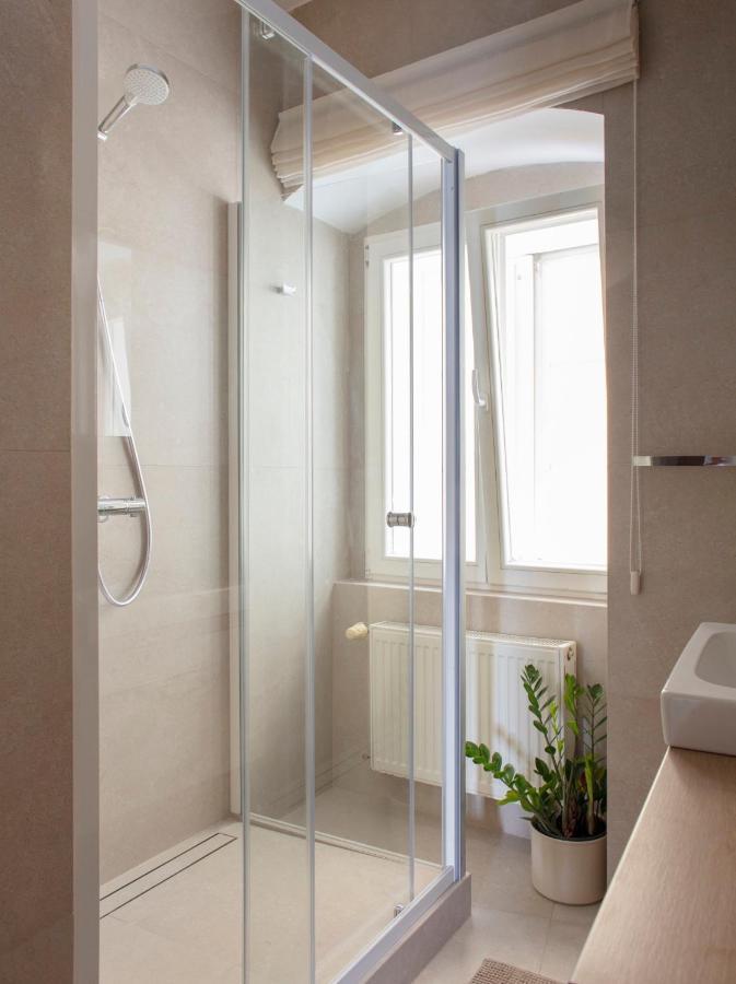 Bastova Apartment Братислава Екстериор снимка