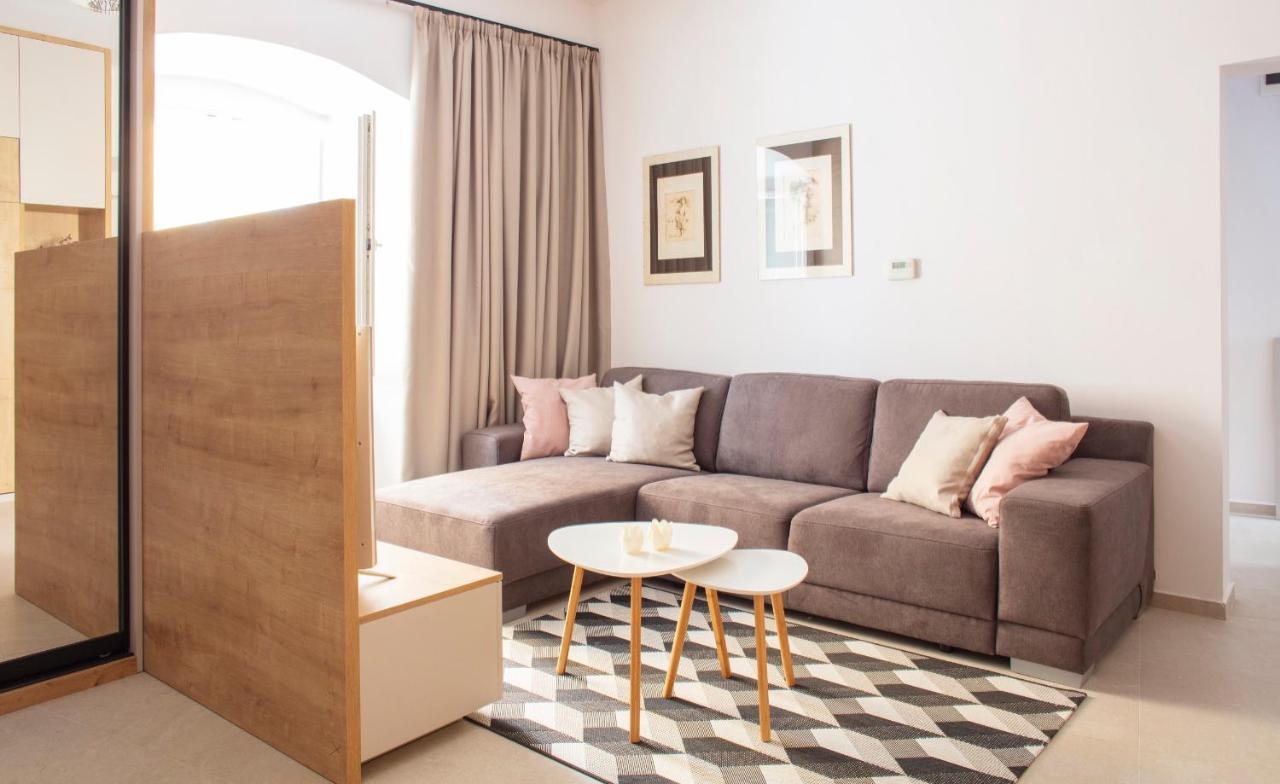 Bastova Apartment Братислава Екстериор снимка